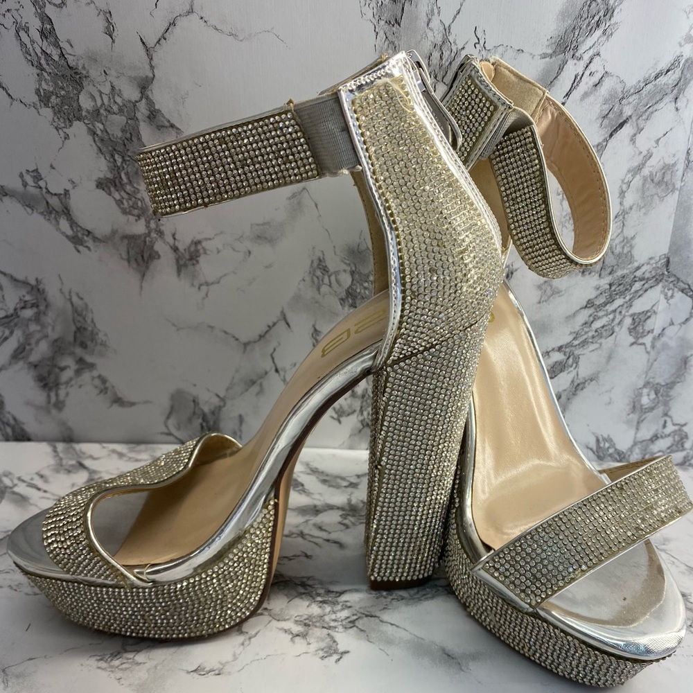 X2B Rhinestone Super Bling NYE Strappy 4.5 inch Block Heels Size 7